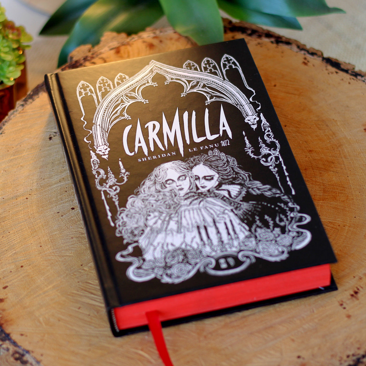 Carmilla (Mini)